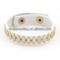 2013 Moda Pulsera de cuero llano Rivet 11022677